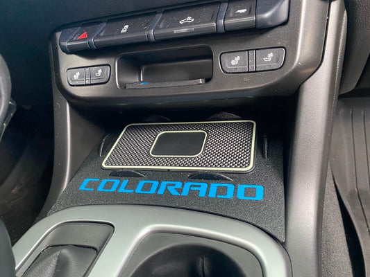 NEW STYLE 2015-2022 Colorado wireless charger Version 2