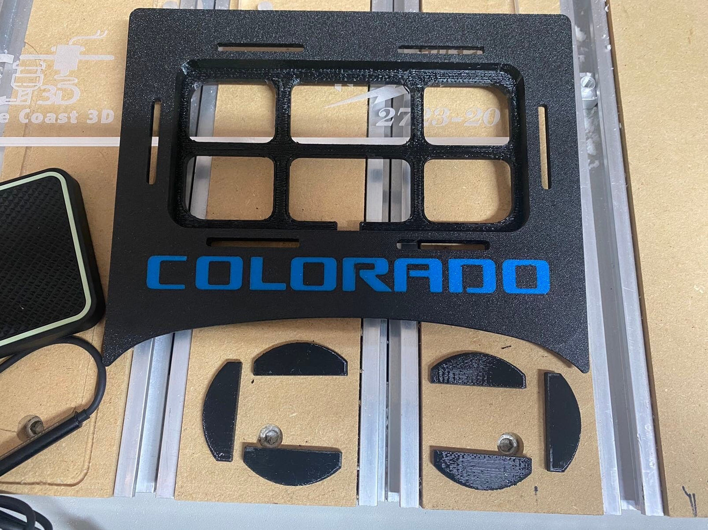 NEW STYLE 2015-2022 Colorado wireless charger Version 2